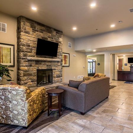 Cobblestone Inn & Suites - Barron 外观 照片