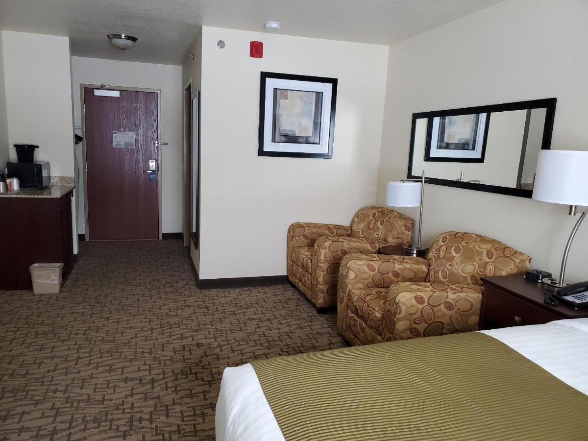 Cobblestone Inn & Suites - Barron 外观 照片