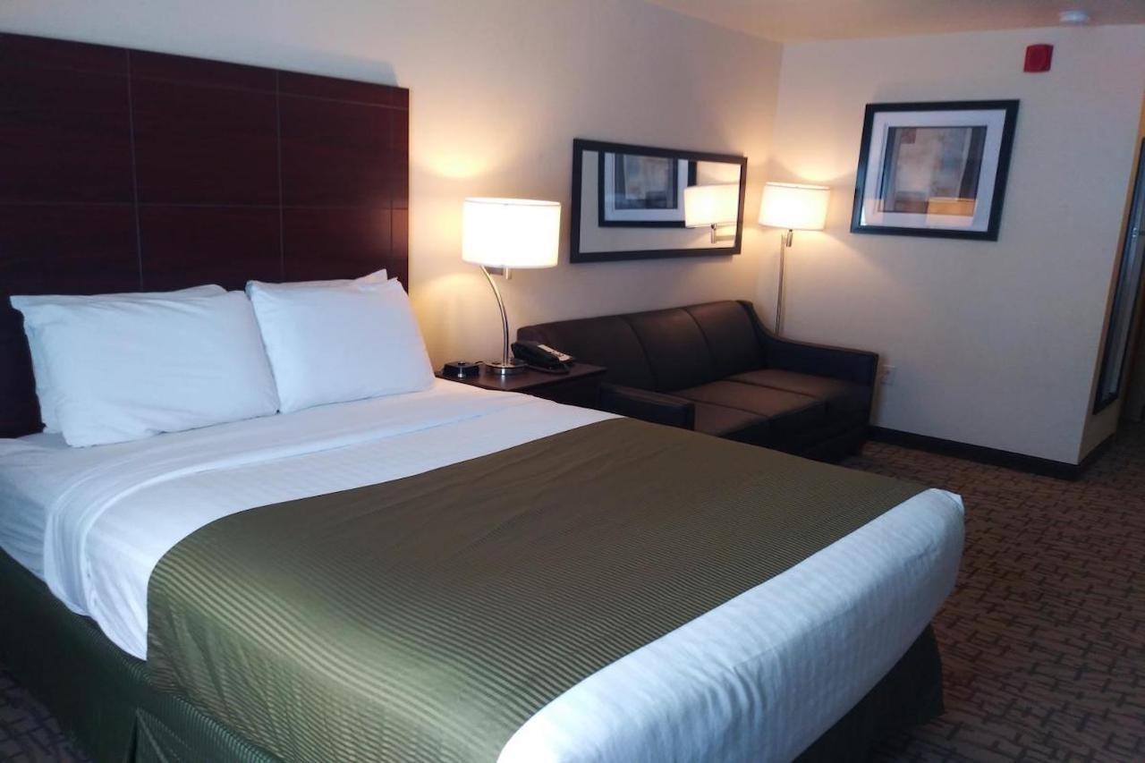 Cobblestone Inn & Suites - Barron 外观 照片